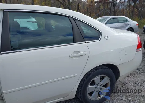 2008 Chevrolet Impala Lt z USA, uszkodzony, nr VIN 2G1WT58N489277422